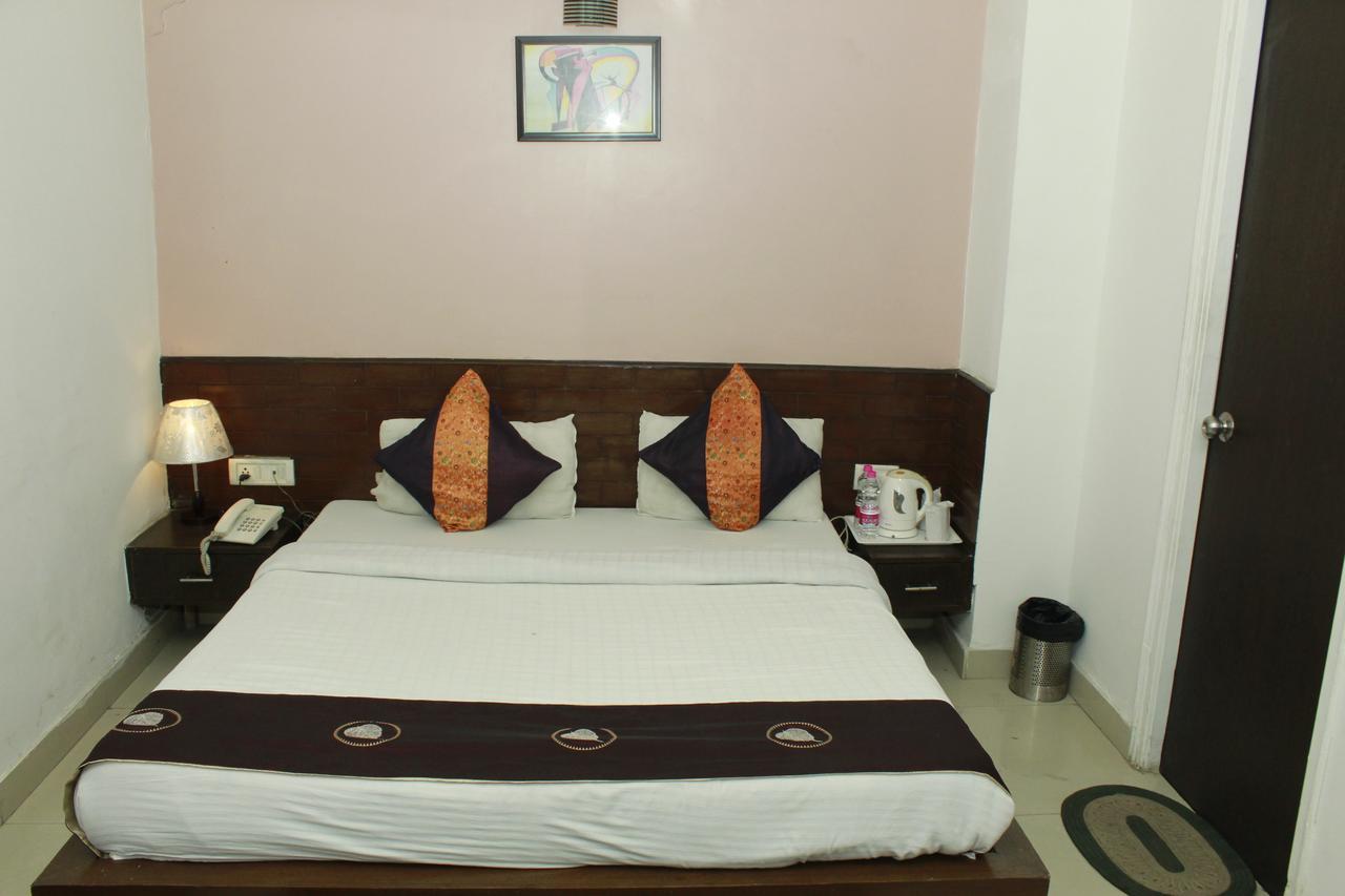 Airport Hotel Port View New Delhi Kamer foto