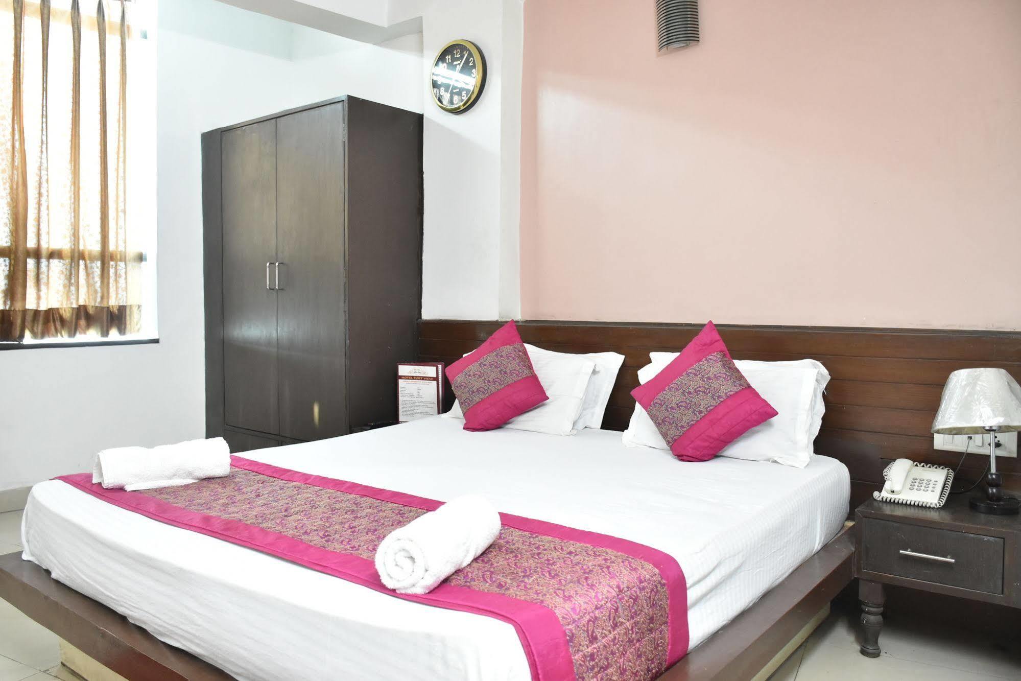 Airport Hotel Port View New Delhi Buitenkant foto
