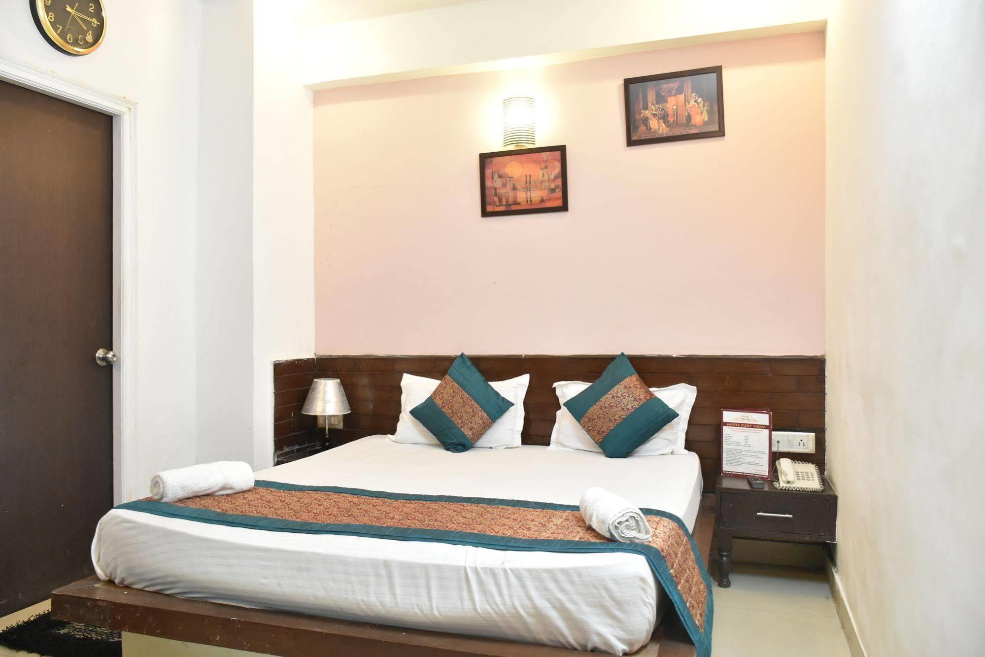 Airport Hotel Port View New Delhi Buitenkant foto